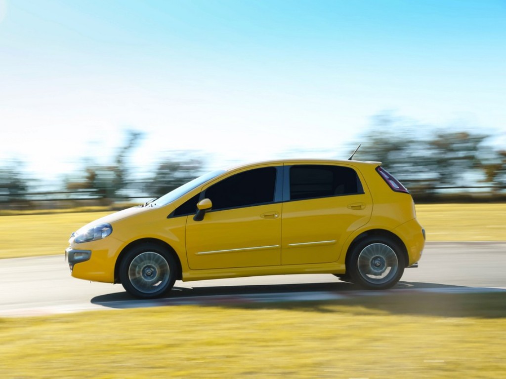 2015 - FIAT PUNTO SPORTING, foto 1
