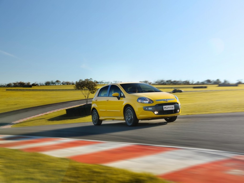 2015 - FIAT PUNTO SPORTING, foto 3