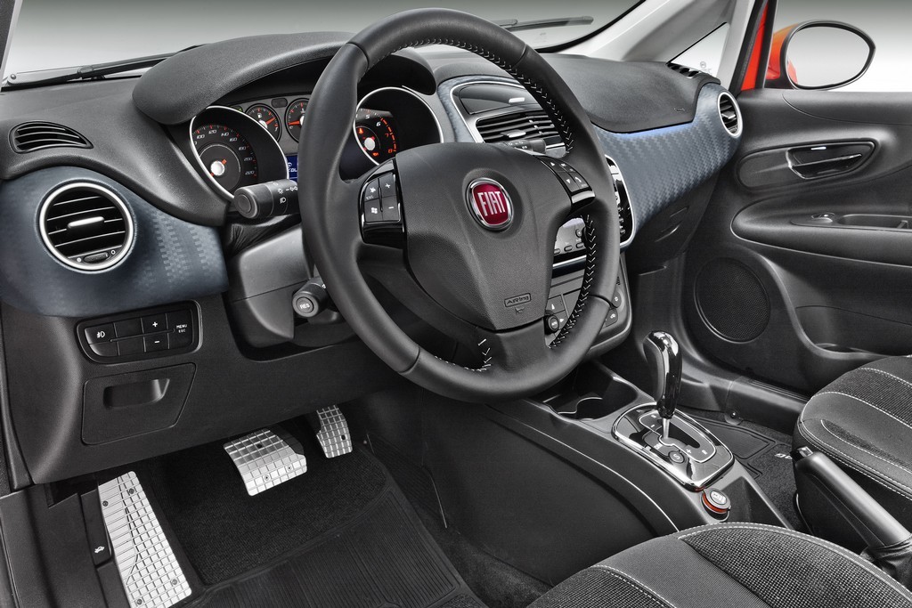 2015 - FIAT PUNTO SPORTING, foto 29
