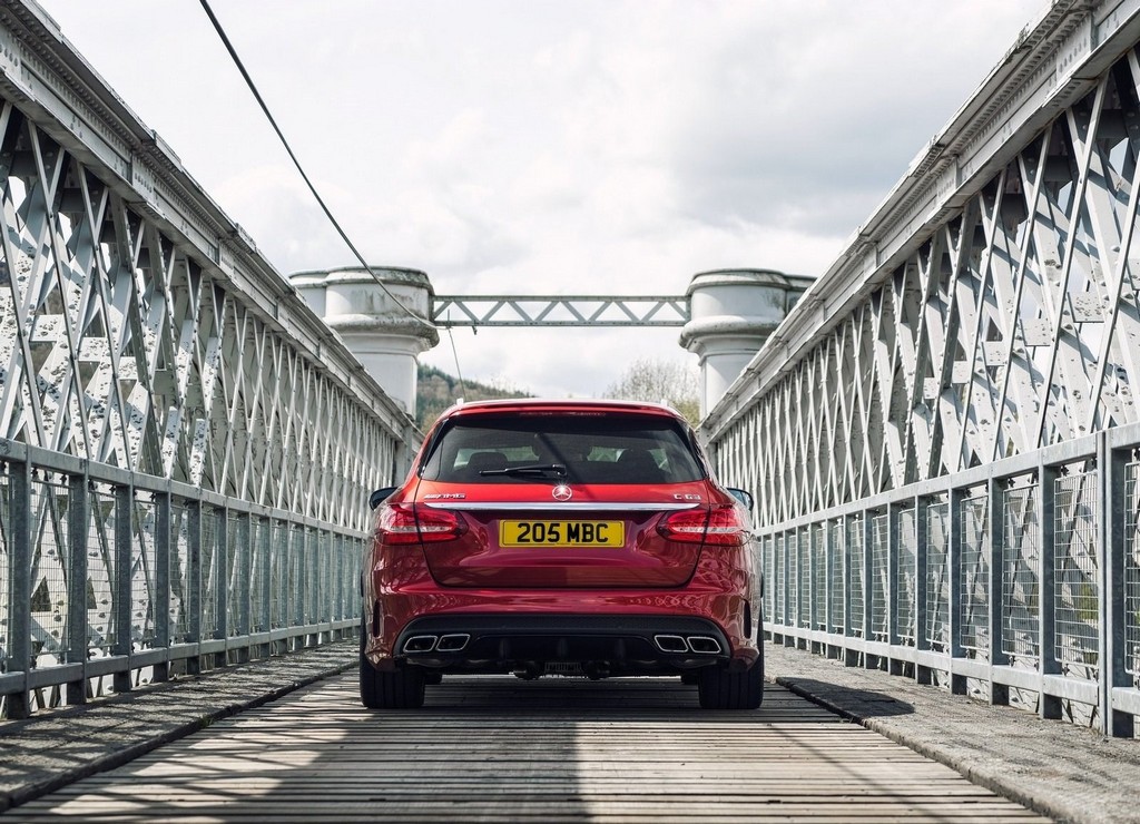 2015 - MERCEDES-AMG C 63 ESTATE, foto 39