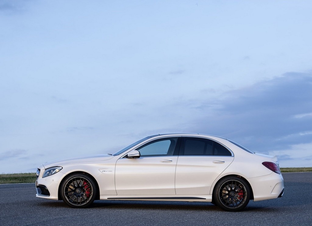 2015 - MERCEDES-AMG C 63, foto 25