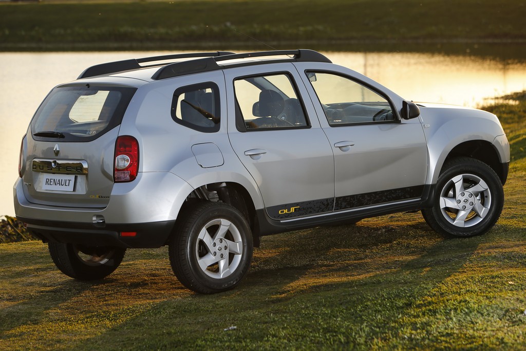 2015 - RENAULT DUSTER OUTDOOR, foto 2
