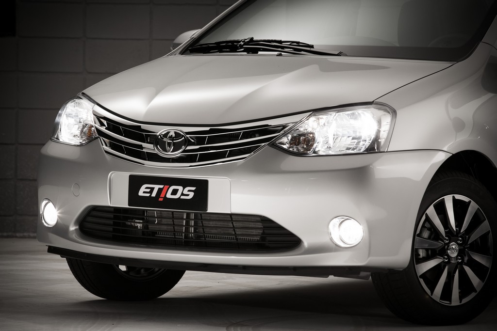 2015 - TOYOTA ETIOS SEDAN, foto 7