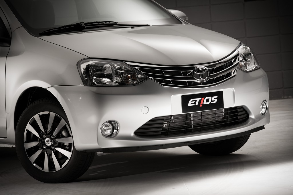 2015 - TOYOTA ETIOS SEDAN, foto 8