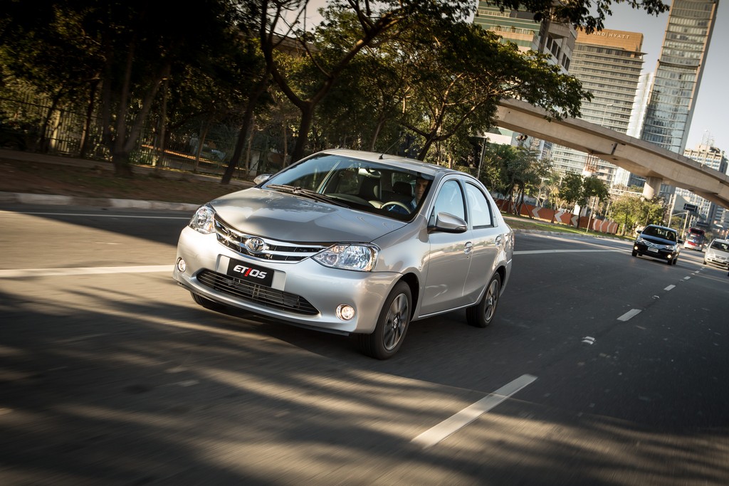 2015 - TOYOTA ETIOS SEDAN, foto 30