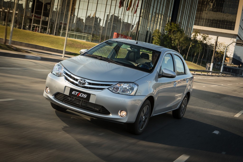 2015 - TOYOTA ETIOS SEDAN, foto 31