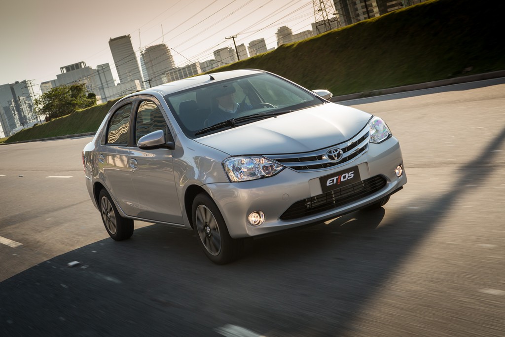 2015 - TOYOTA ETIOS SEDAN, foto 33