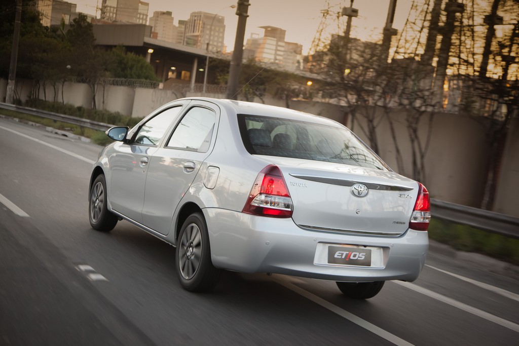 2015 - TOYOTA ETIOS SEDAN, foto 37