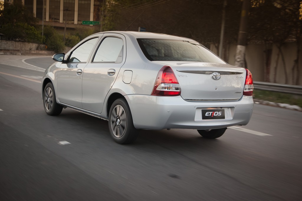 2015 - TOYOTA ETIOS SEDAN, foto 38
