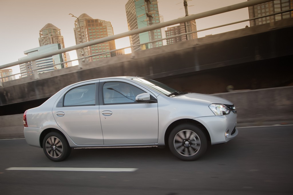 2015 - TOYOTA ETIOS SEDAN, foto 44