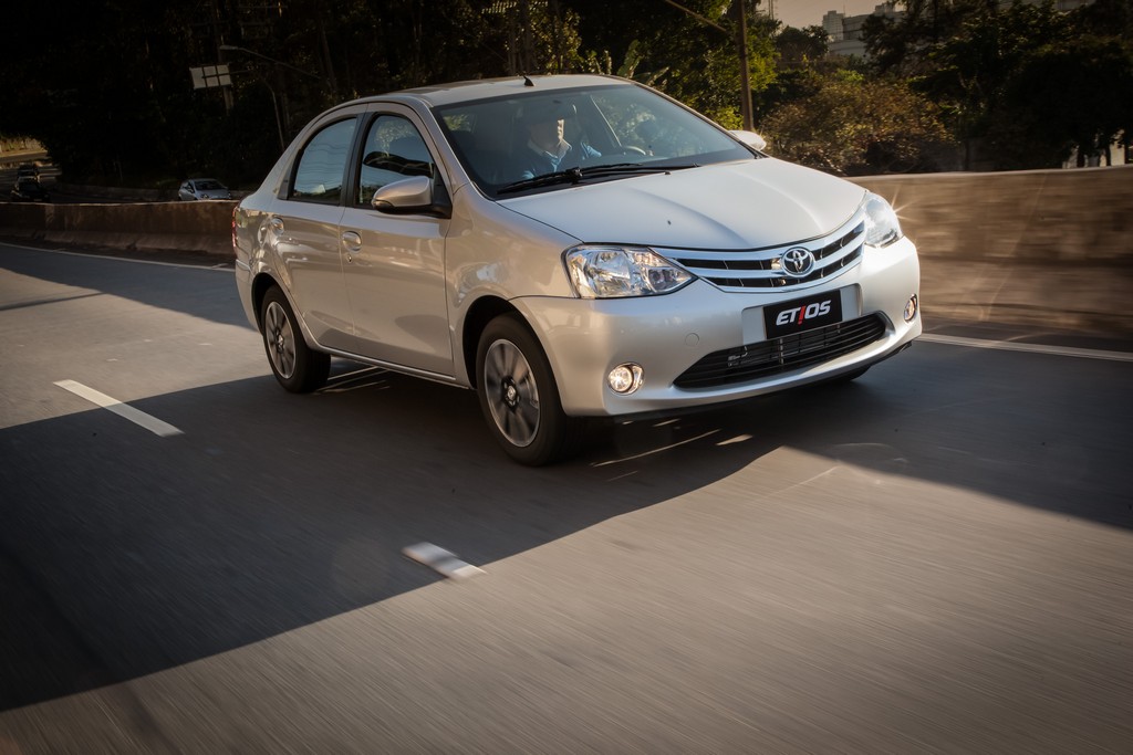 2015 - TOYOTA ETIOS SEDAN, foto 45