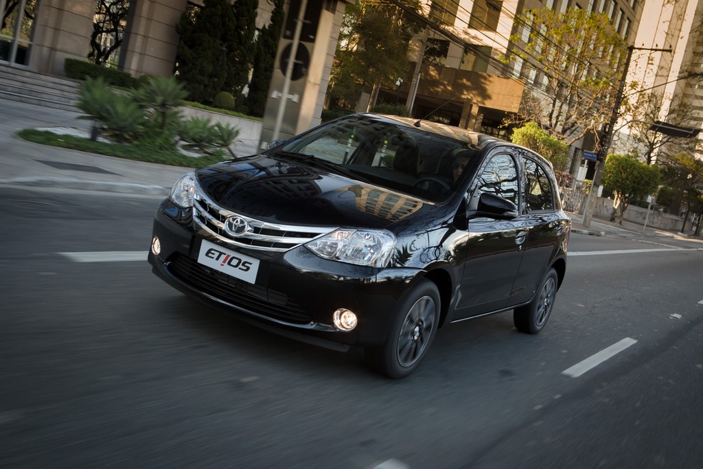 2015 - TOYOTA ETIOS HATCH, foto 29