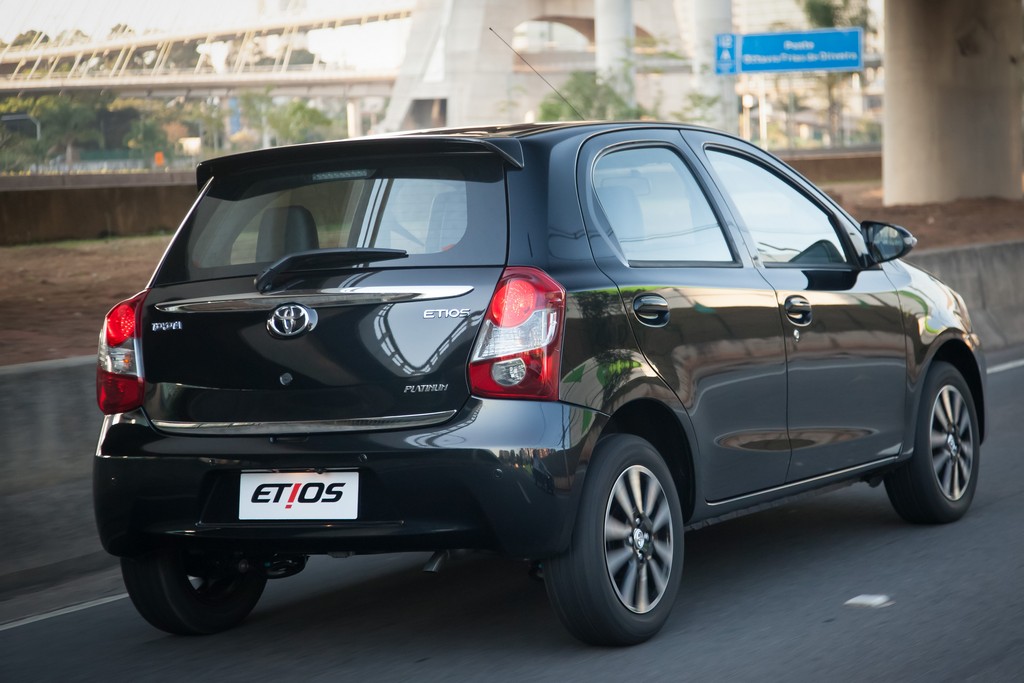 2015 - TOYOTA ETIOS HATCH, foto 39
