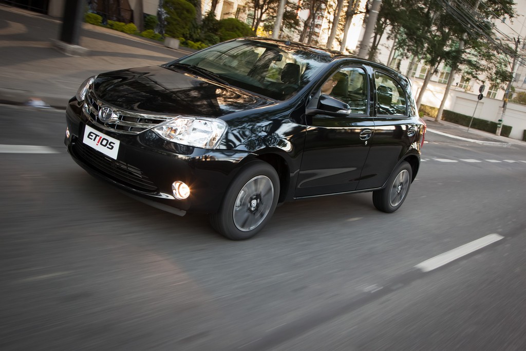 2015 - TOYOTA ETIOS HATCH, foto 44