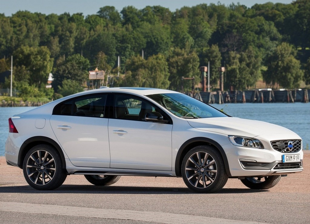 2016 - VOLVO S60 CROSS COUNTRY, foto 2