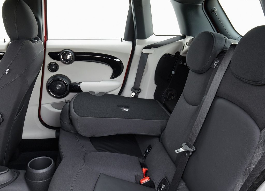 2015 - MINI COOPER S 5-DOOR, foto 116