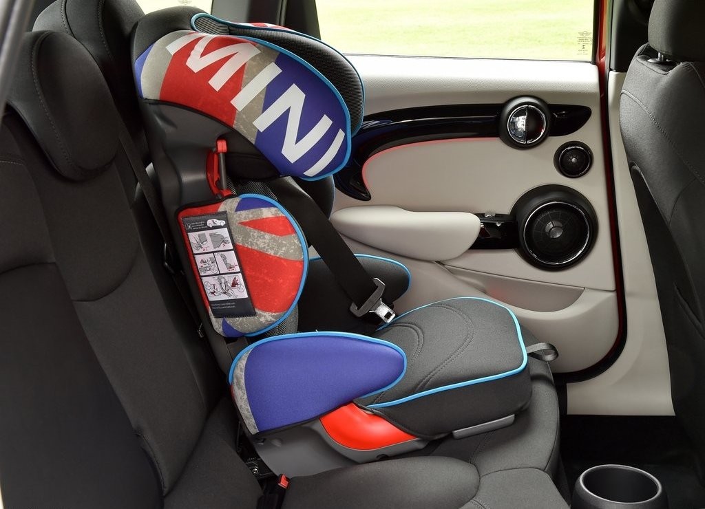 2015 - MINI COOPER S 5-DOOR, foto 120