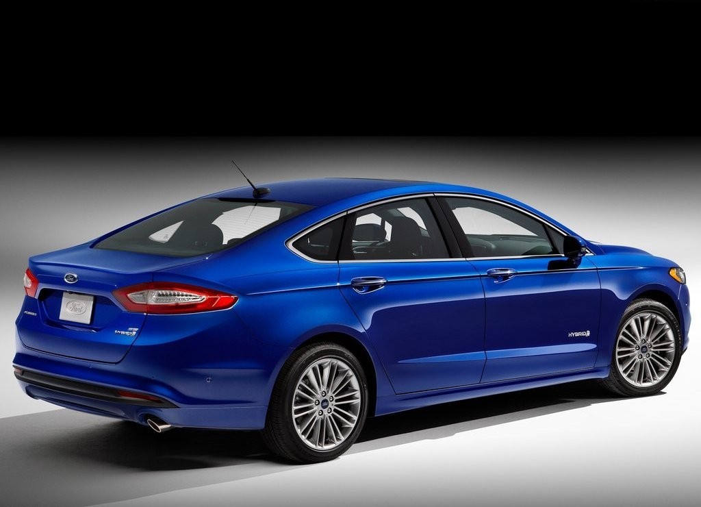 FORD FUSION HYBRID, foto 3