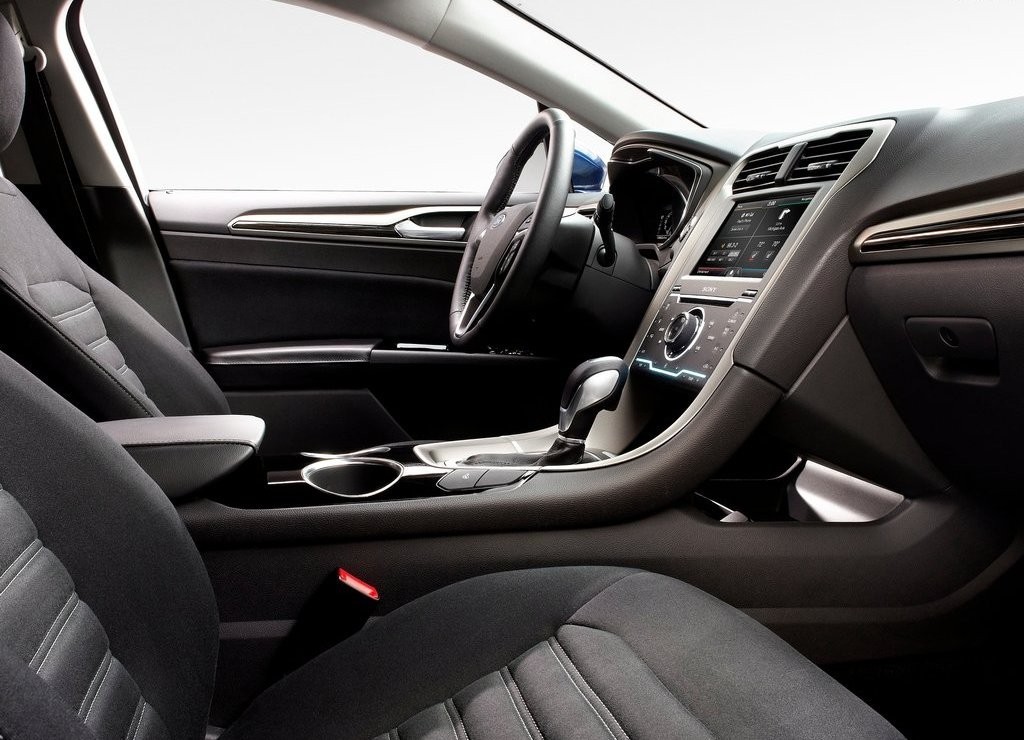 FORD FUSION HYBRID, foto 6