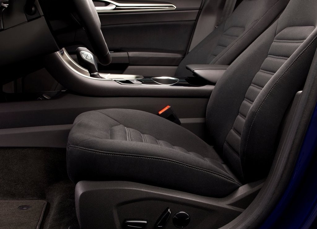 FORD FUSION HYBRID, foto 8