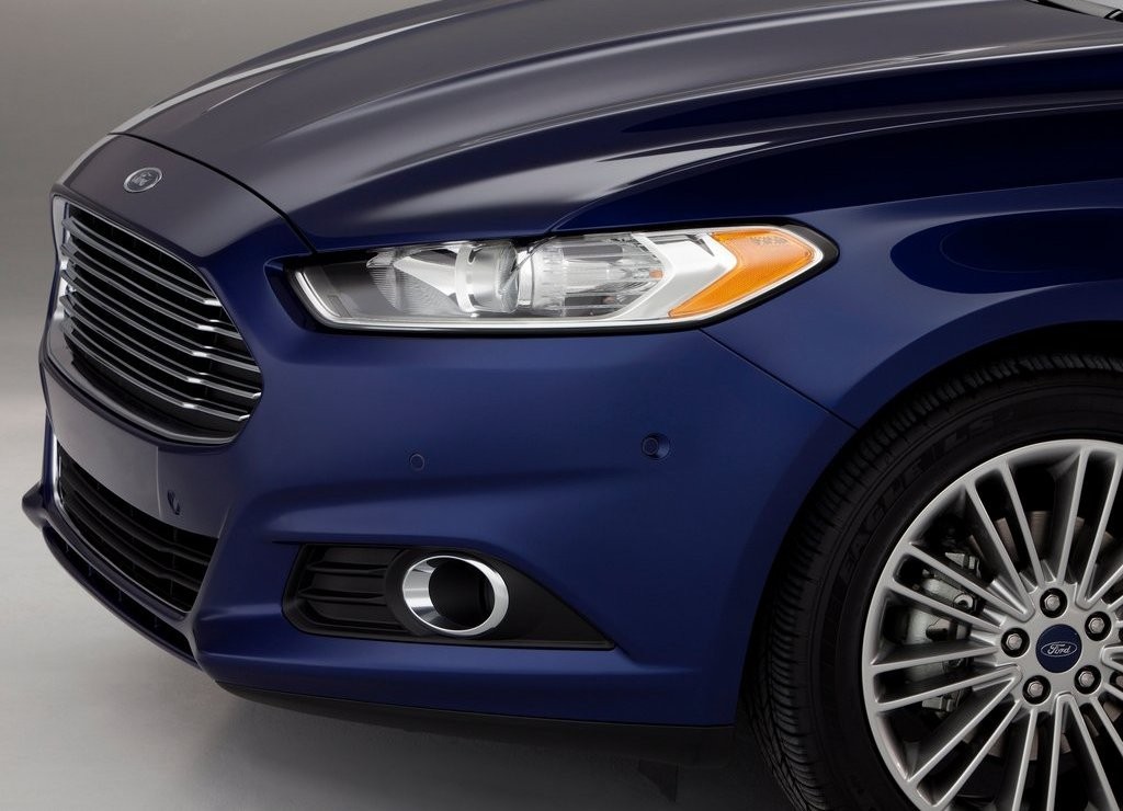 FORD FUSION HYBRID, foto 12