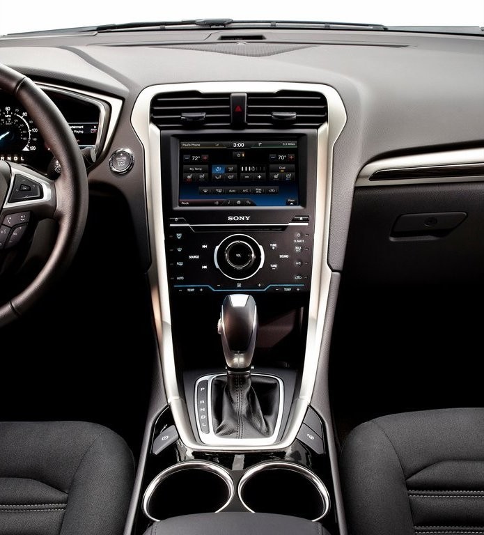 FORD FUSION HYBRID, foto 23