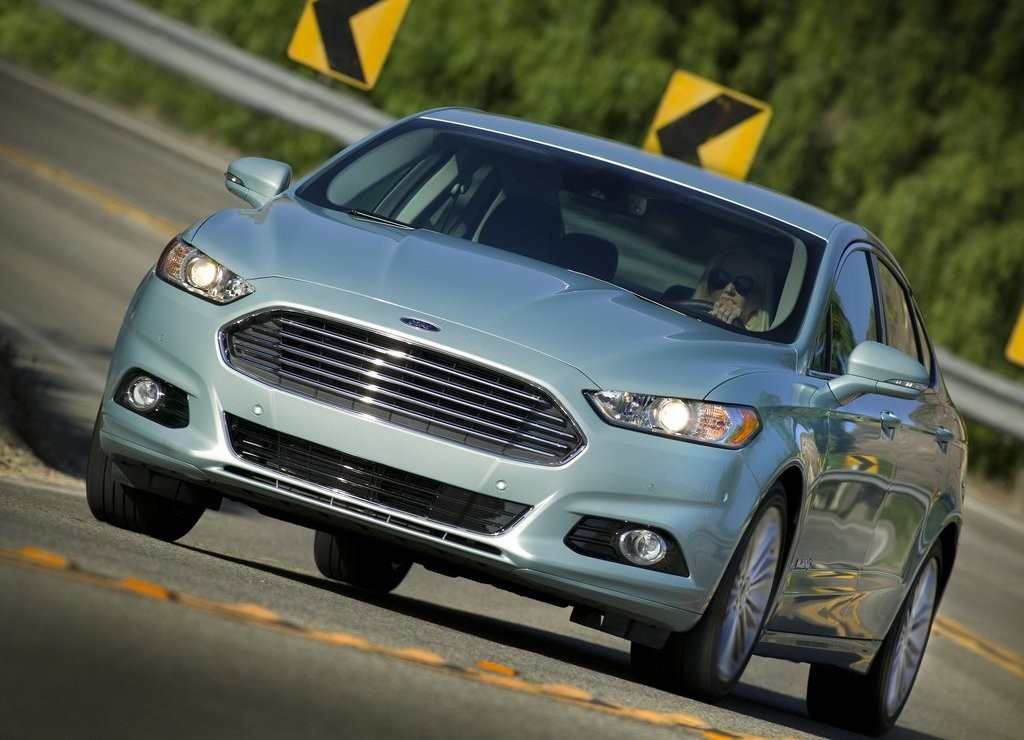 FORD FUSION HYBRID, foto 25