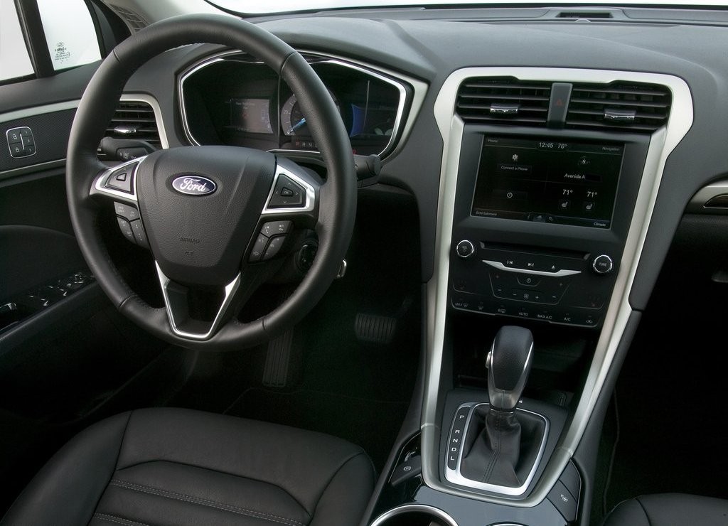 FORD FUSION HYBRID, foto 31