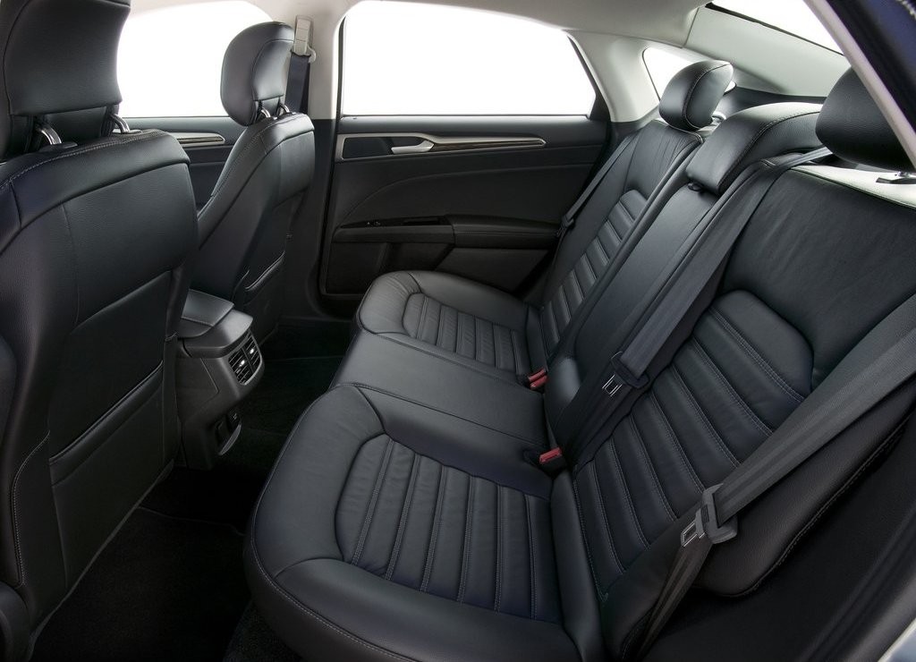 FORD FUSION HYBRID, foto 33