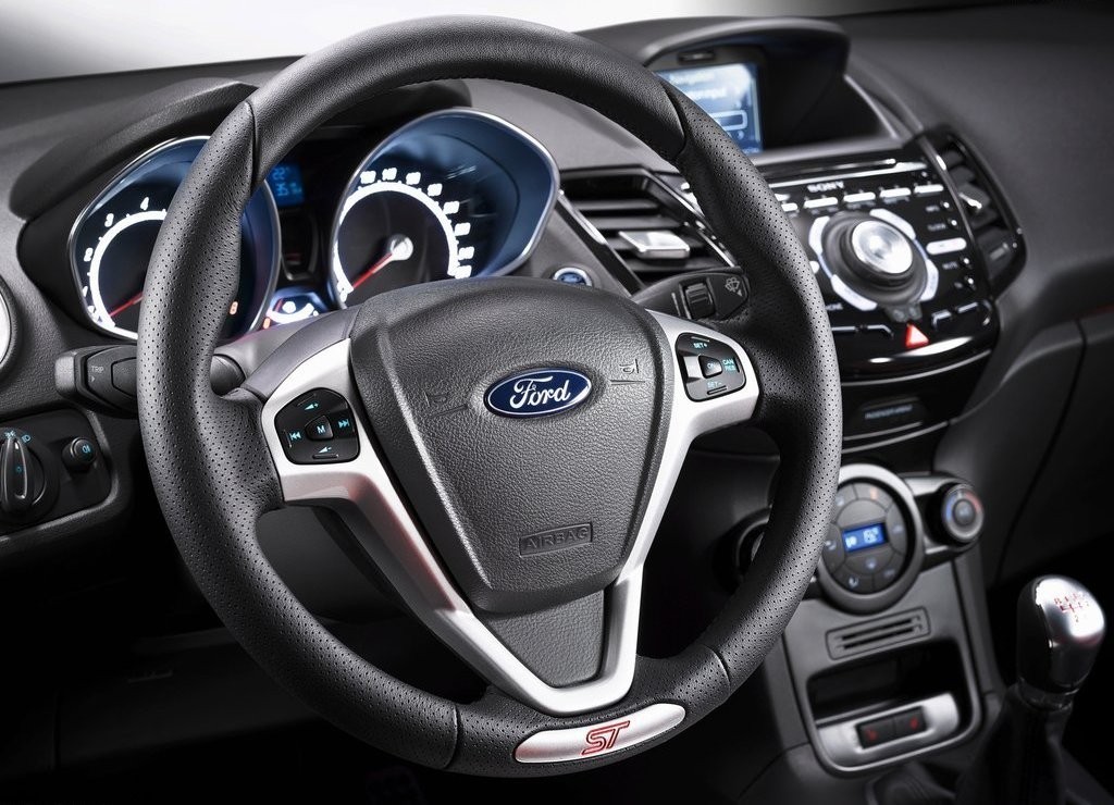 FORD FIESTA ST, foto 8