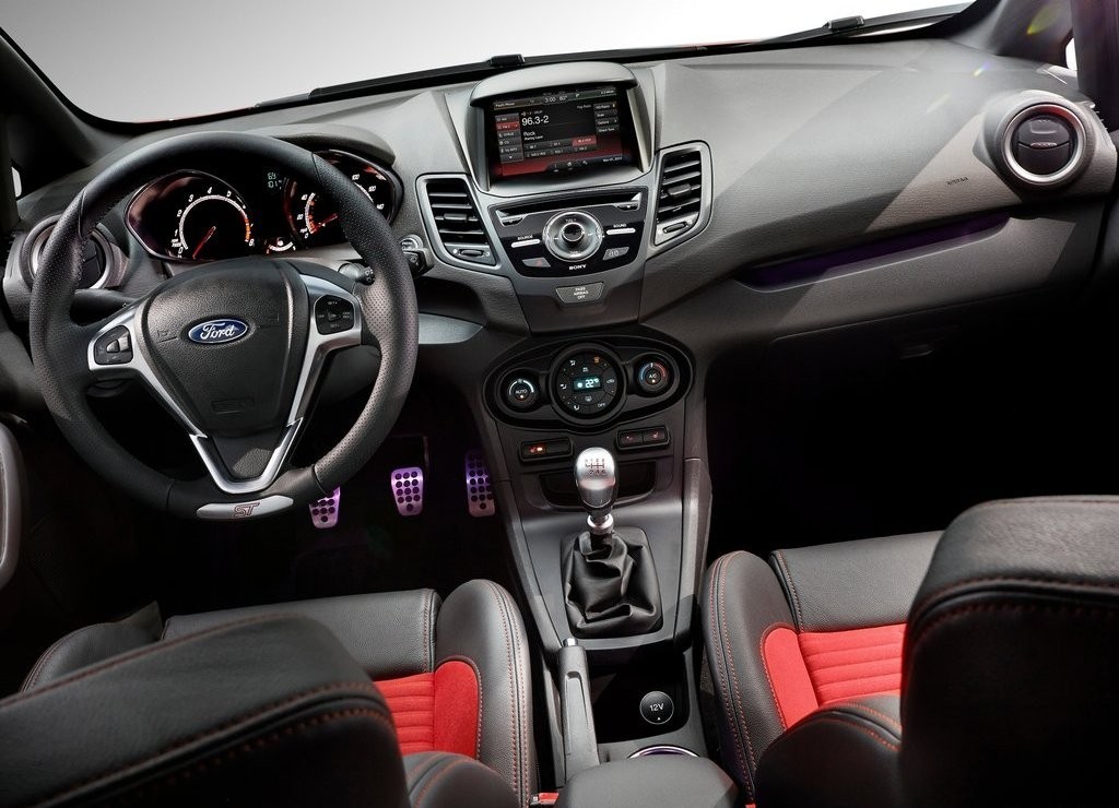 FORD FIESTA ST, foto 45