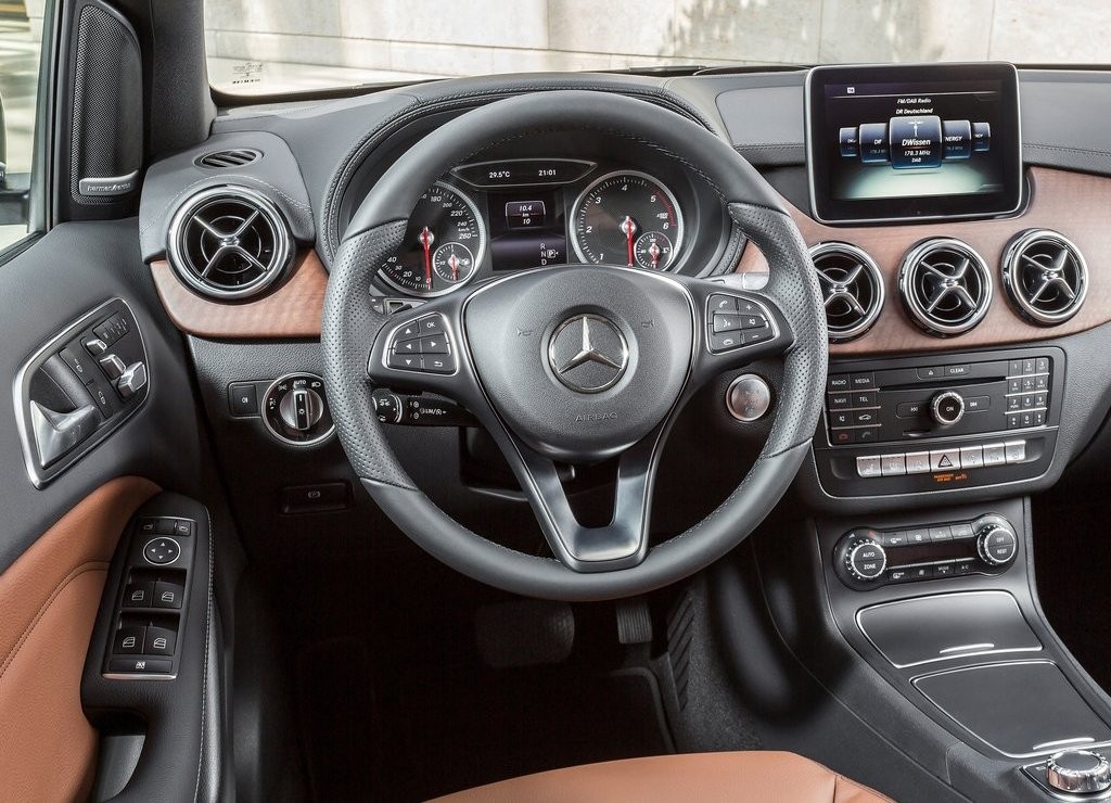 2015 - MERCEDES-BENZ B CLASS, foto 38