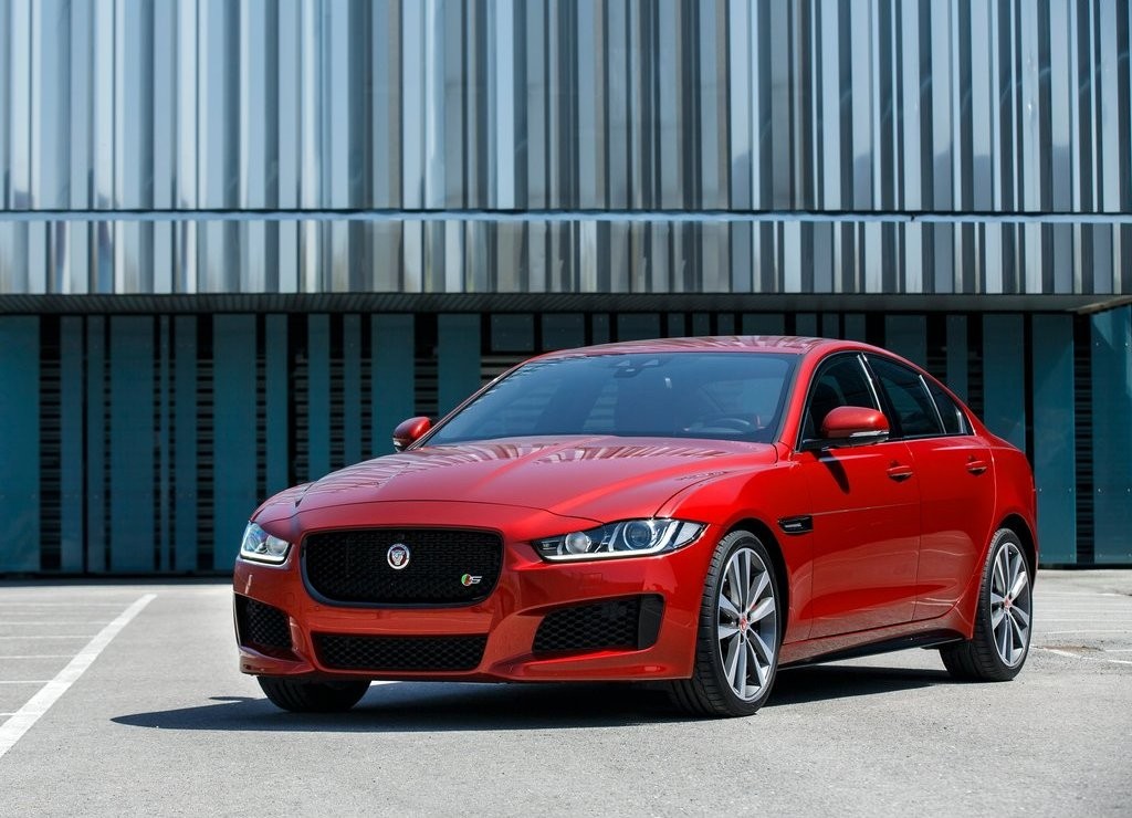 JAGUAR XE S, foto 12