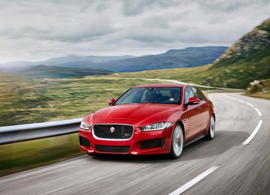 JAGUAR XE S, foto 6
