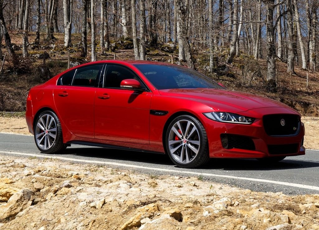 JAGUAR XE S, foto 14