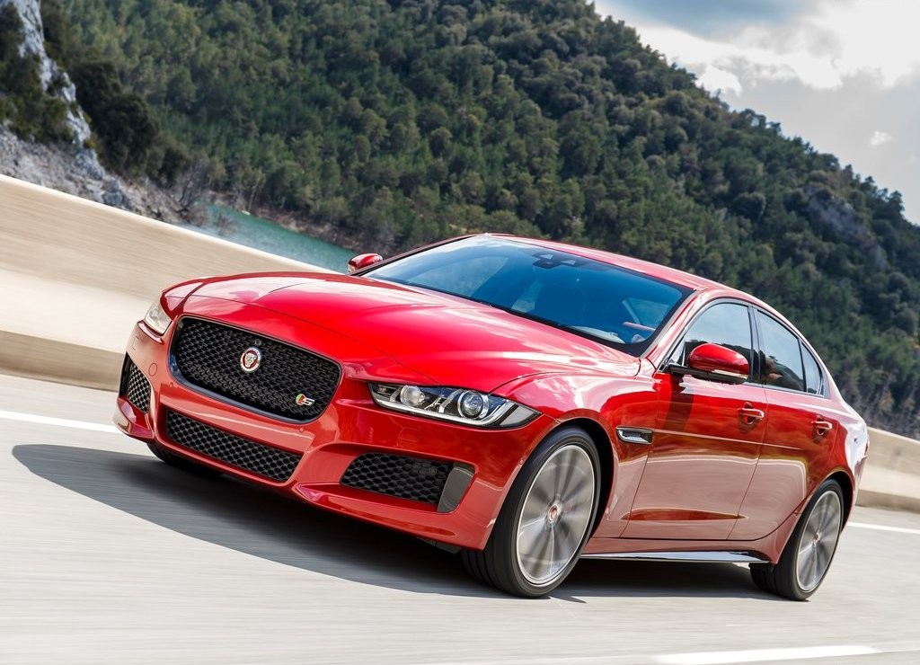 JAGUAR XE S, foto 30