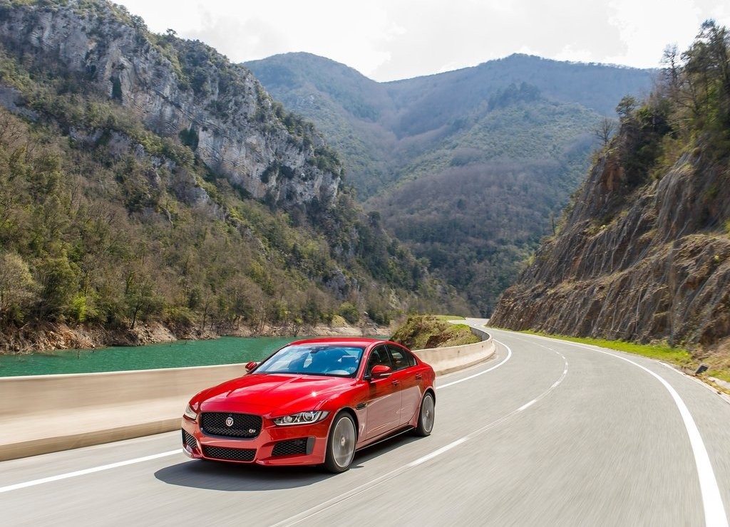 JAGUAR XE S, foto 34