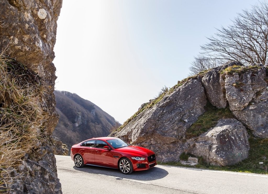 JAGUAR XE S, foto 49