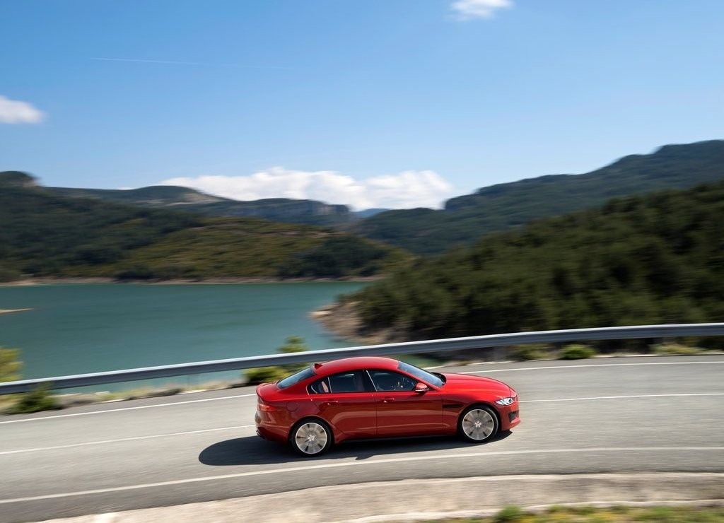 JAGUAR XE S, foto 56