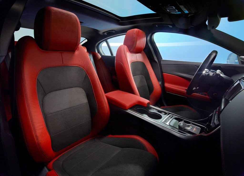 JAGUAR XE S, foto 106