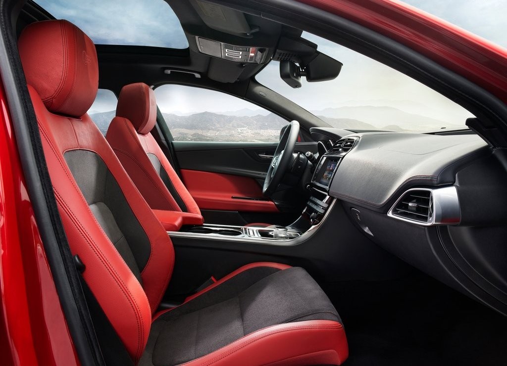 JAGUAR XE S, foto 107
