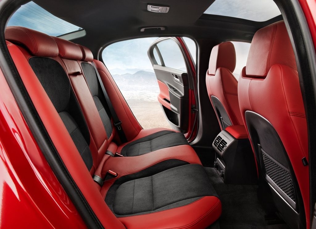 JAGUAR XE S, foto 108