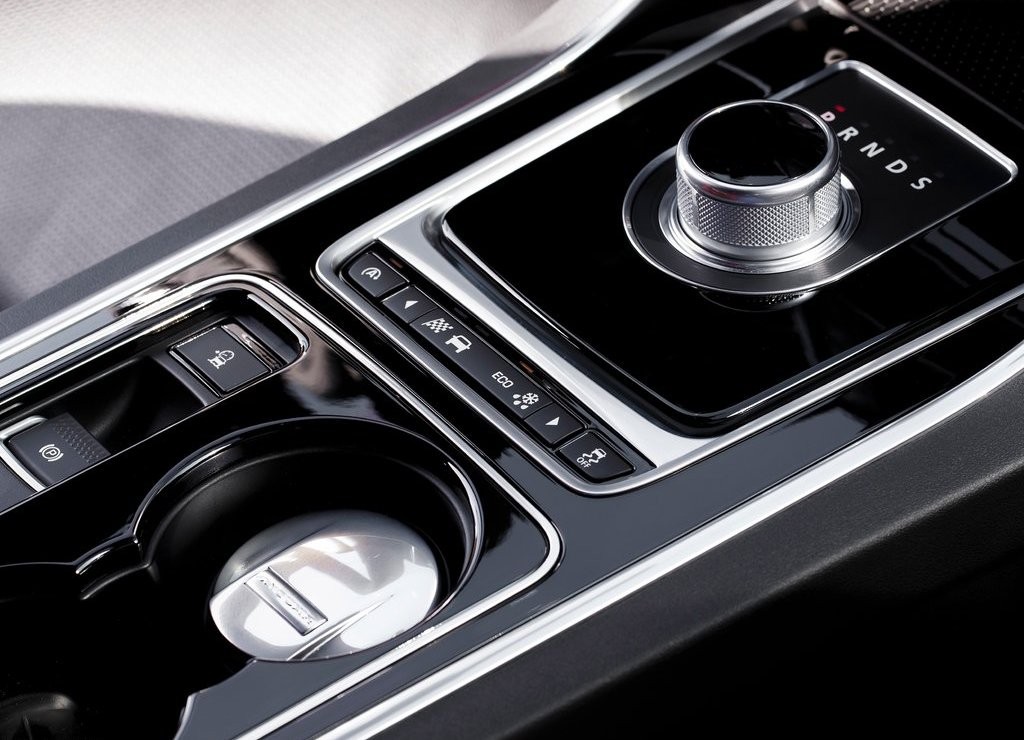 JAGUAR XE S, foto 121