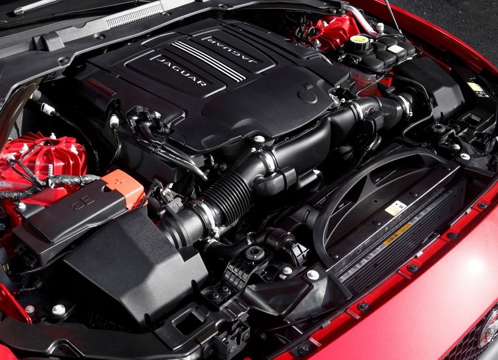 JAGUAR XE S, foto 135