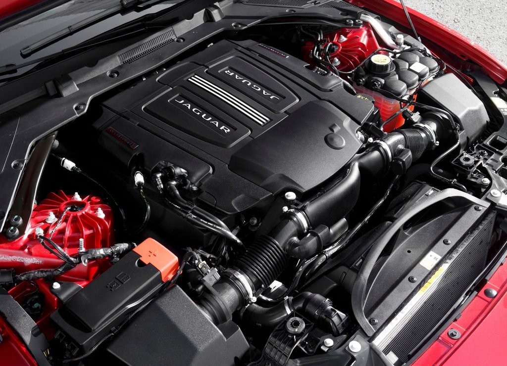 JAGUAR XE S, foto 136