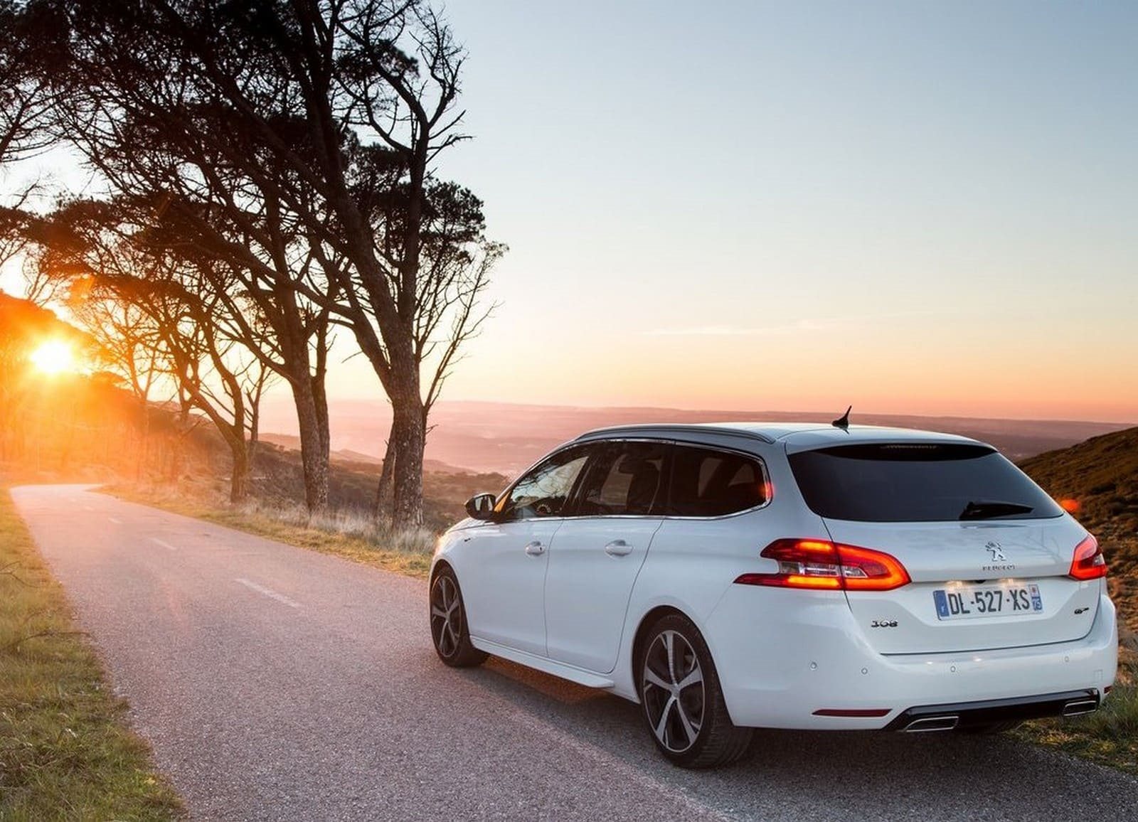 2015 - PEUGEOT 308 GT SW, foto 30