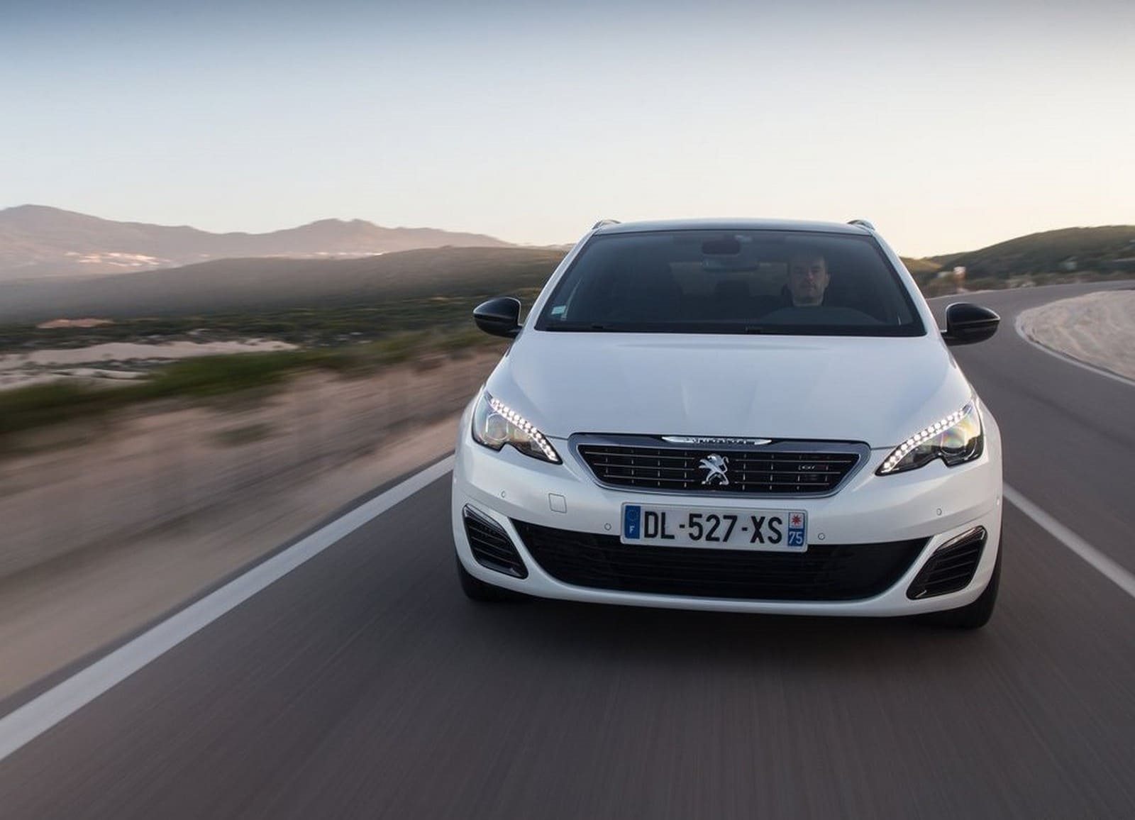 2015 - PEUGEOT 308 GT SW, foto 41