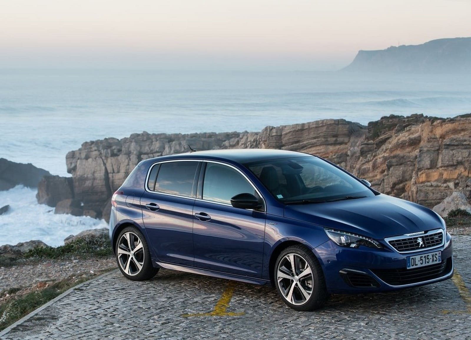2015 - PEUGEOT 308 GT HATCHBACK, foto 1