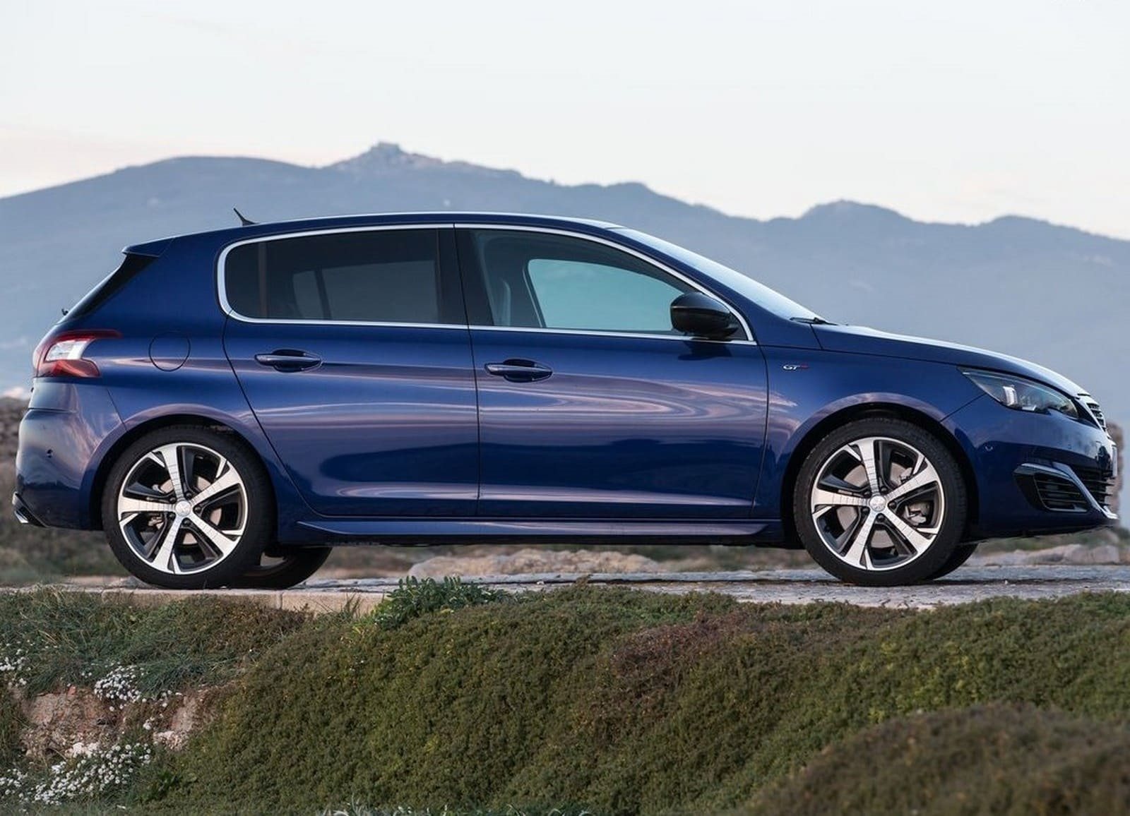 2015 - PEUGEOT 308 GT HATCHBACK, foto 15