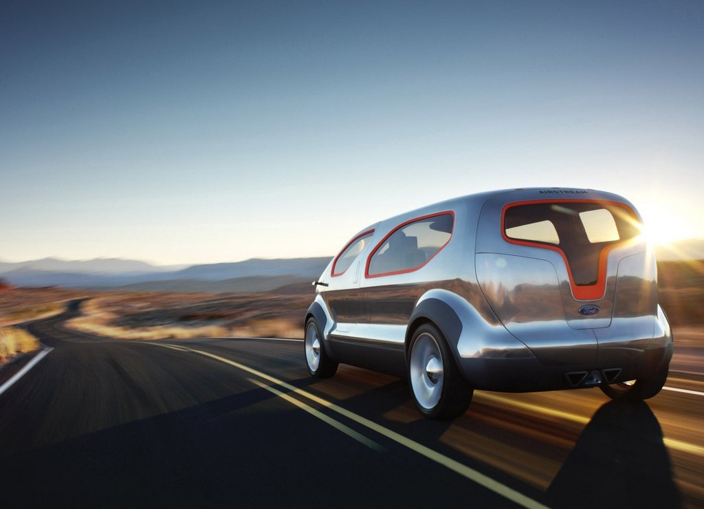 FORD AIRSTREAM CONCEPT, foto 13